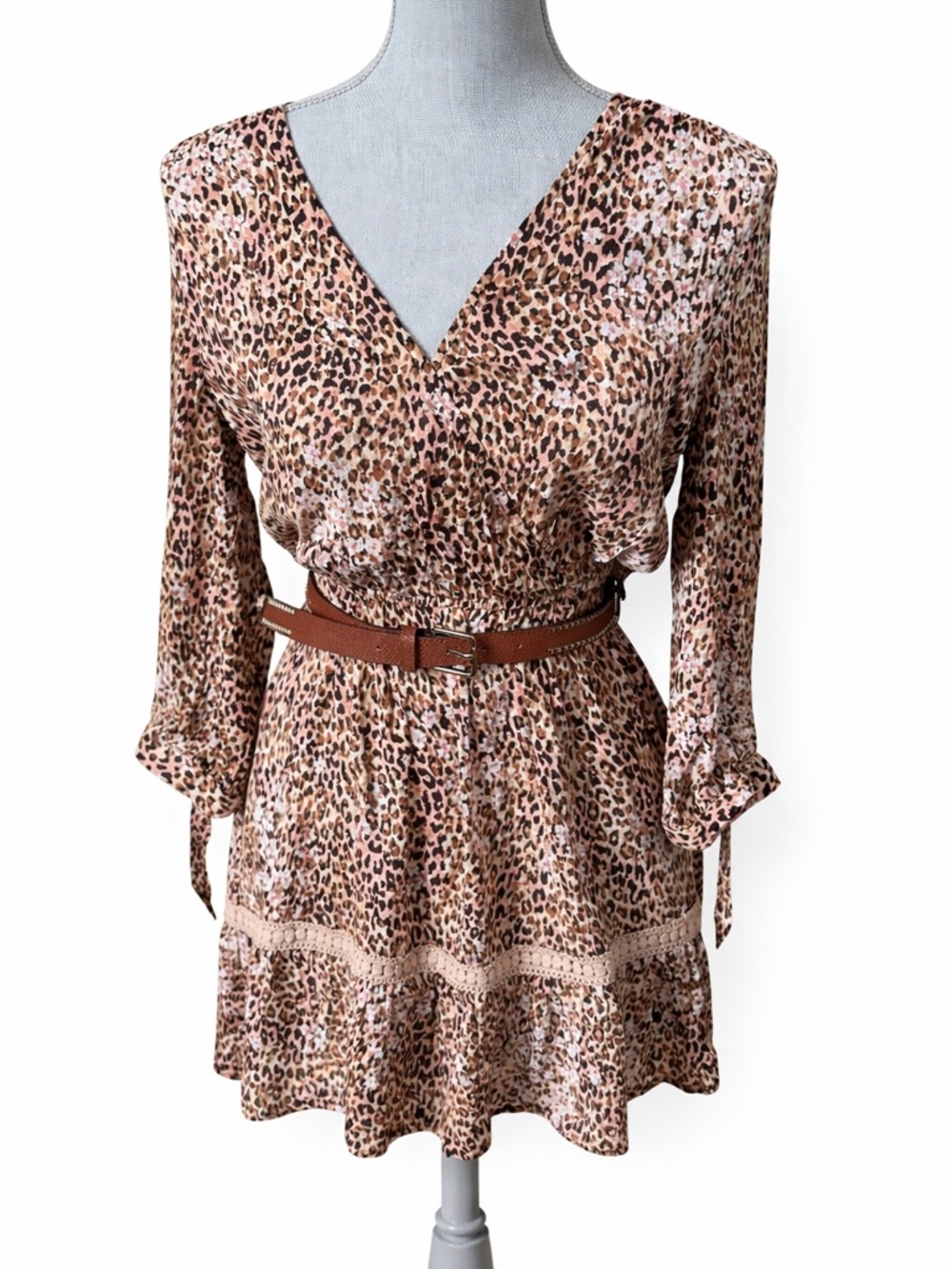 American Rag Leopard Print Wrap Dress Belted V Neck Long Sleeve Size S